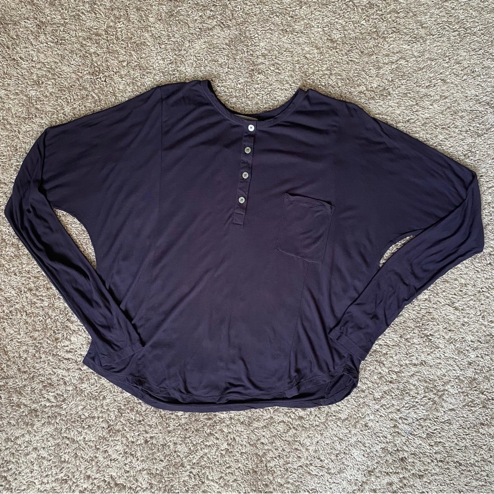 Vince navy blue batwing long sleeve top L - Picture 4 of 6